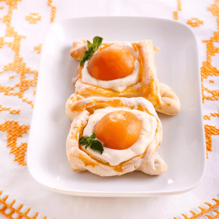 25 Easy Canned Apricot Cake Recipes Happy Muncher