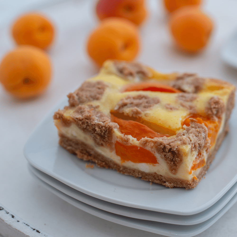 Apricot Cream Cakes | Vegan Mini Cheesecakes - Bianca Zapatka | Recipes