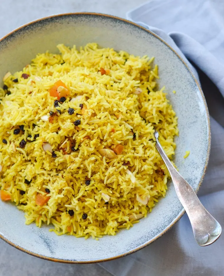 Rice Pilaf with Dried Fruits and Almonds