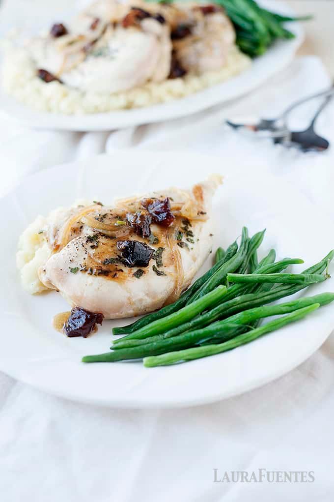 CHICKEN WITH PRUNES AND SAGE