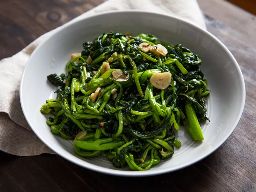 Broccoli Rabe With Garlic And Oil