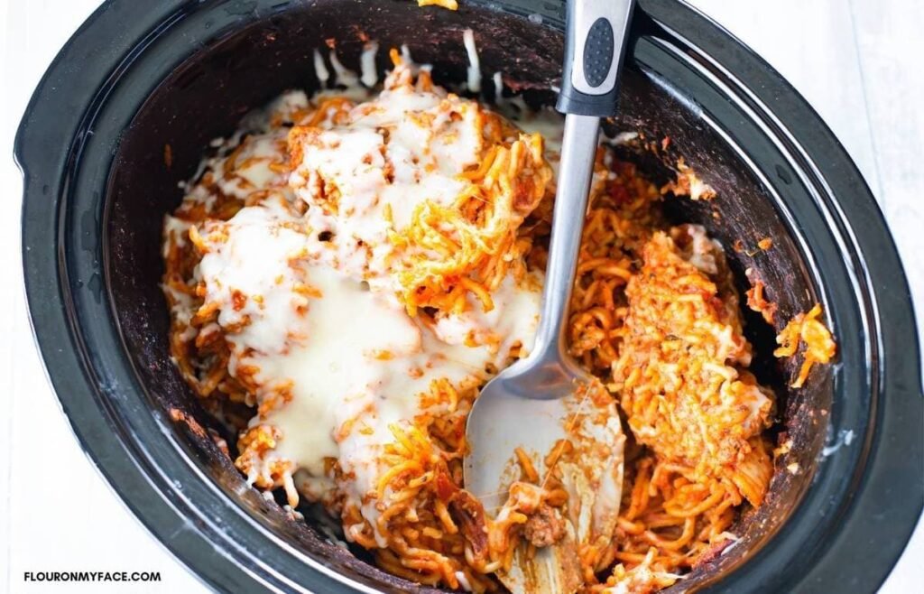 Crock Pot Cheesy Beef Spaghetti