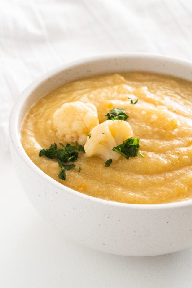 Crockpot Vegan Cauliflower Soup