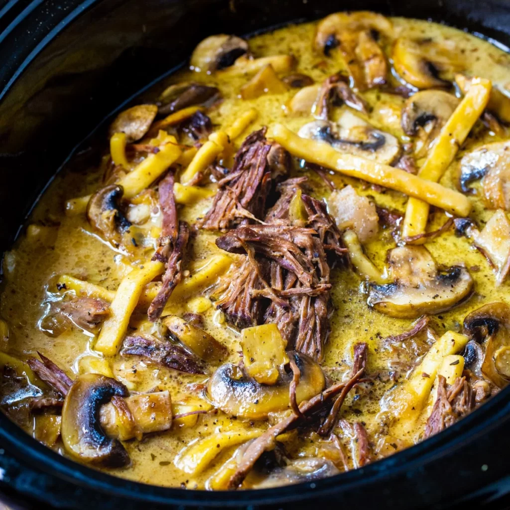 Slow Cooker Beef and Noodles with Mushrooms