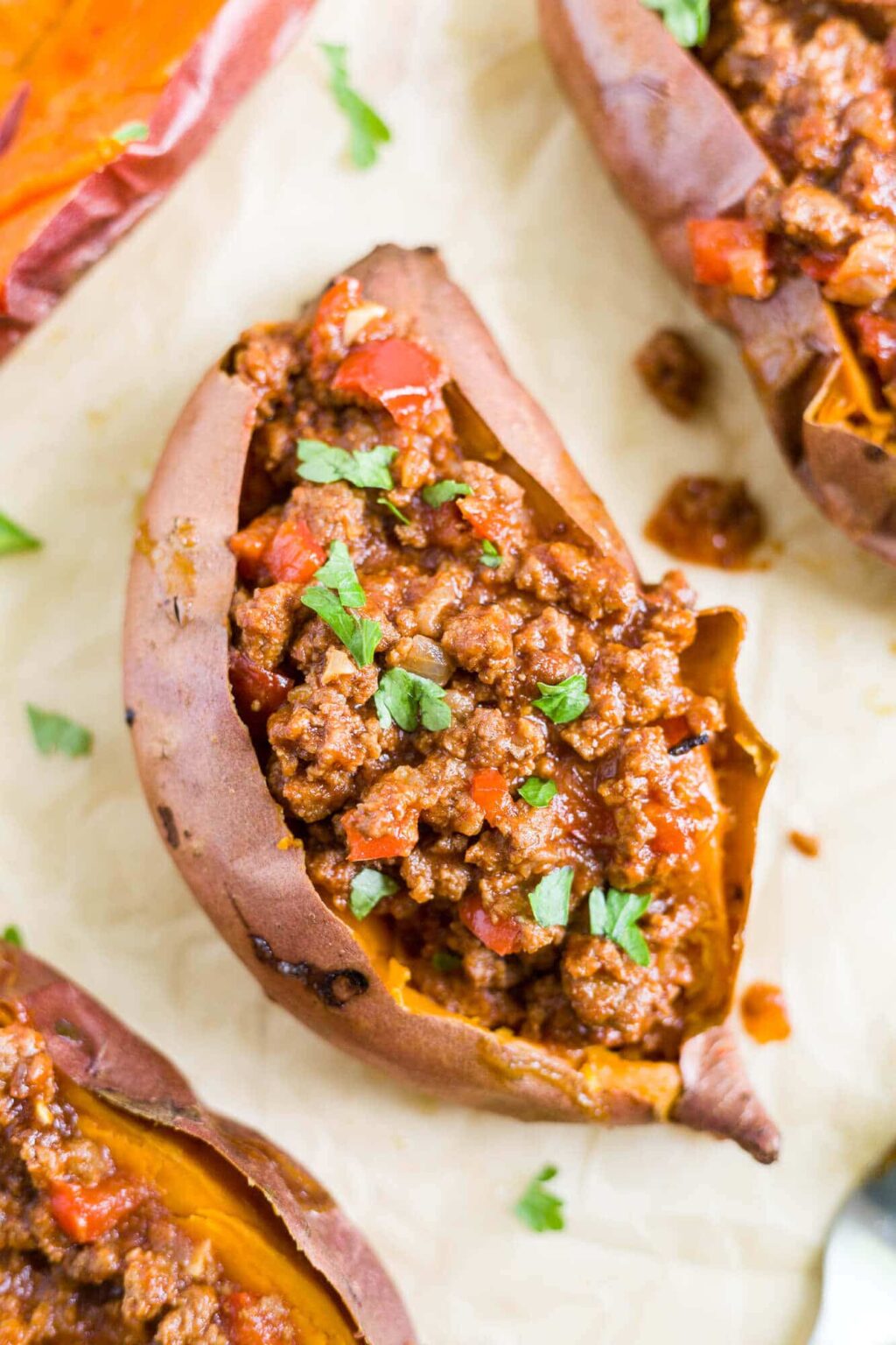 21 Healthy Ground Beef Slow Cooker Recipes - Happy Muncher