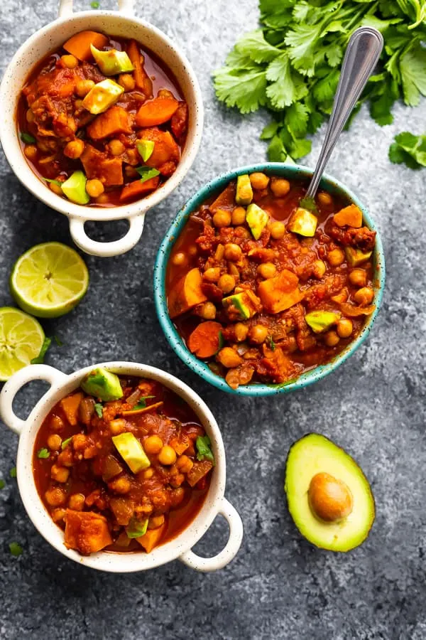 Spicy Slow Cooker Chickpea Chili