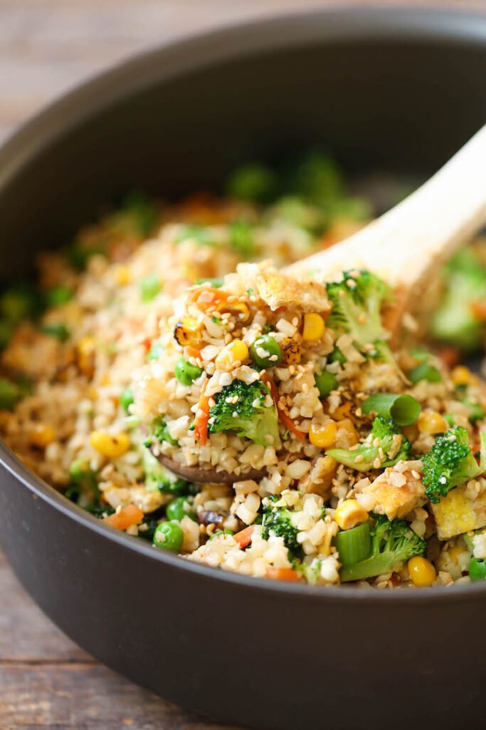 10-Minute Healthy Cauliflower Rice with Broccoli