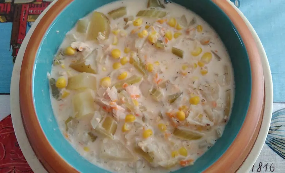 Low Nickel Slow Cooker Salmon Chowder