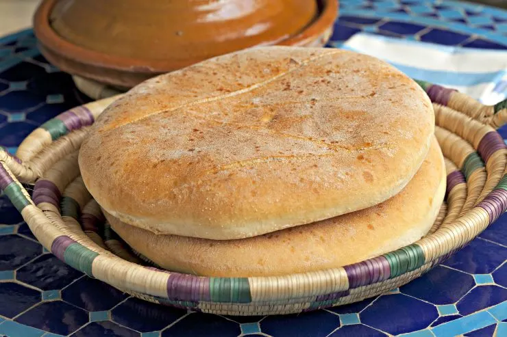 Moroccan White Bread (Khobz)