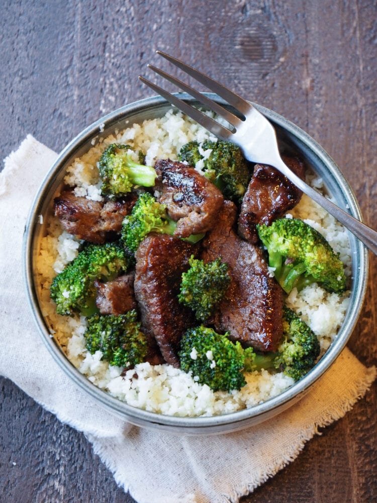 Whole 30 Beef and Broccoli with Cauliflower Rice