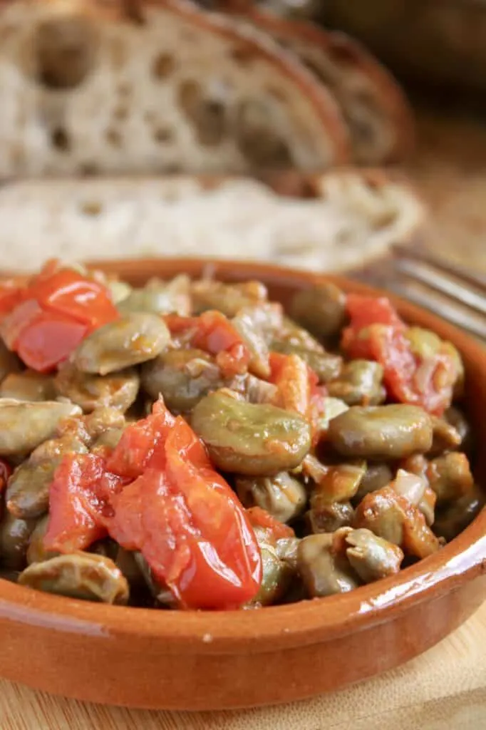 Fava Beans with Tomatoes (Easy Italian Recipe)