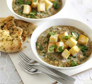 Spinach Dhal with Paneer Recipe