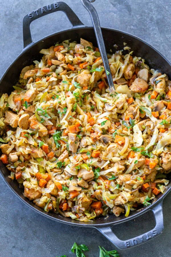 Comforting Braised Cabbage with Chicken