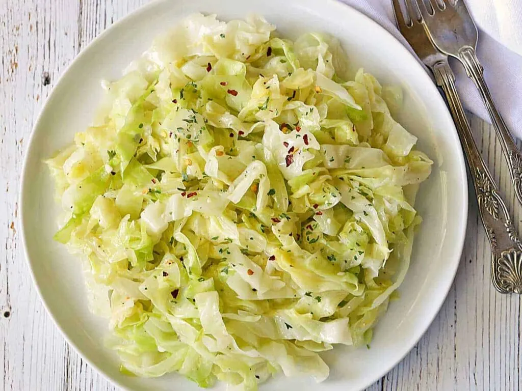 Steamed cabbage