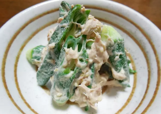 Umeboshi-Flavored Okra with Tuna Mayonnaise Dressing