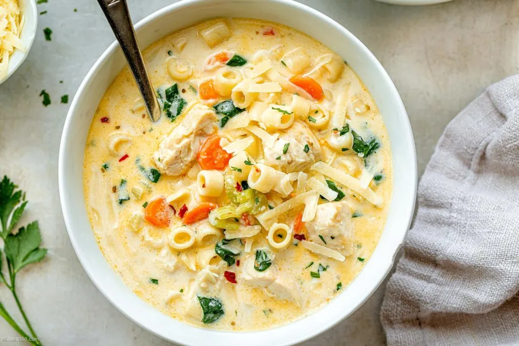 Creamy Chicken Soup with Pasta