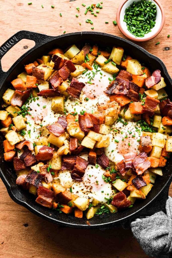 Potato, Egg and Bacon Breakfast Skillet