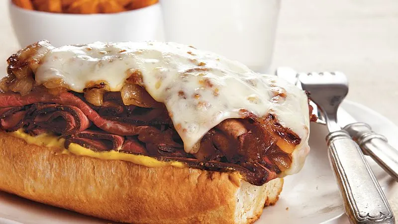Roast Beef Sandwiches with Caramelized Onions