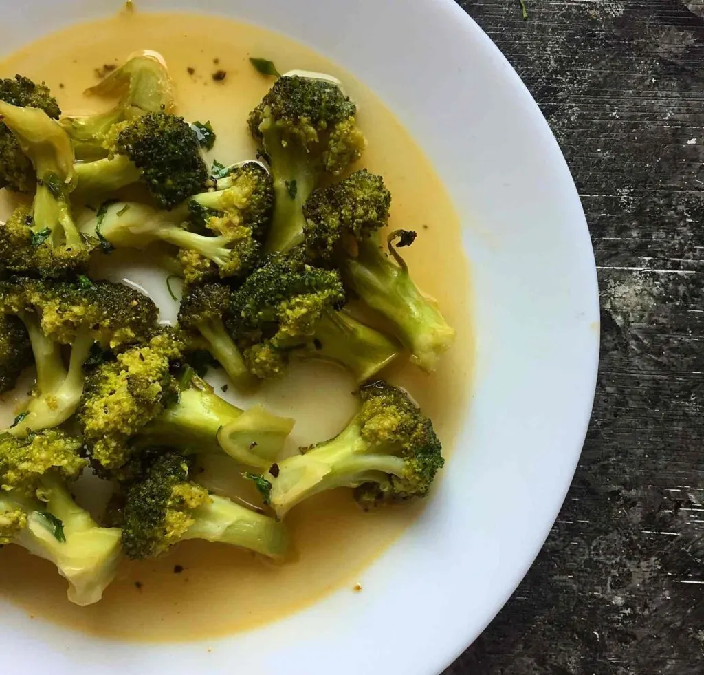 Broccoli With Lemon Butter Sauce