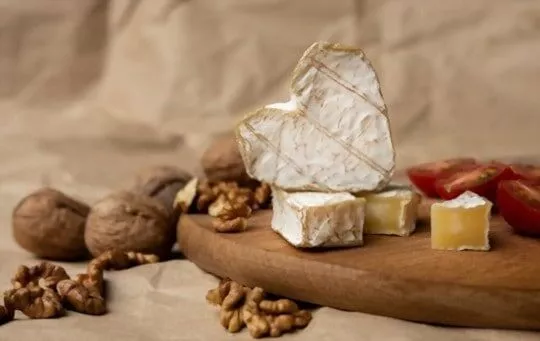 Neufchâtel cheese