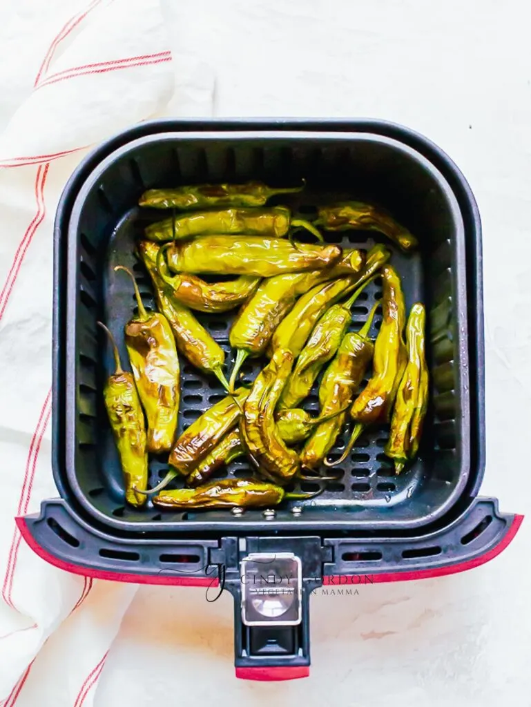How Long to Cook Banana Peppers in Air Fryer