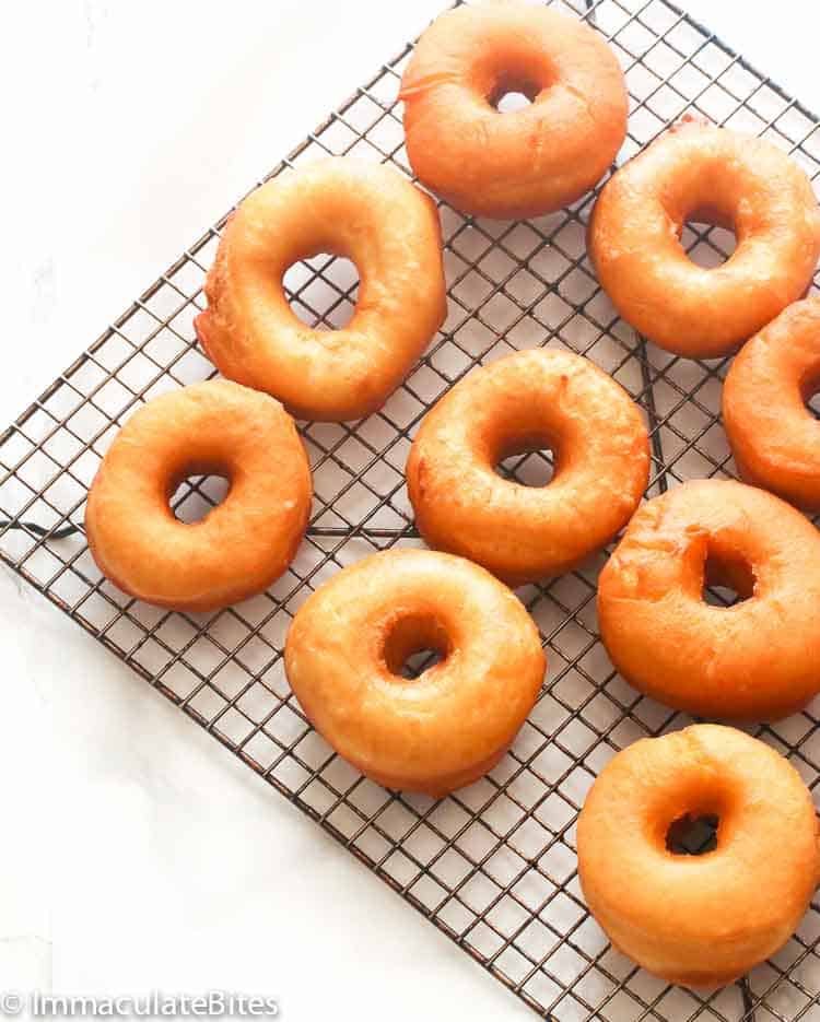 How to Reheat Krispy Kreme Donuts