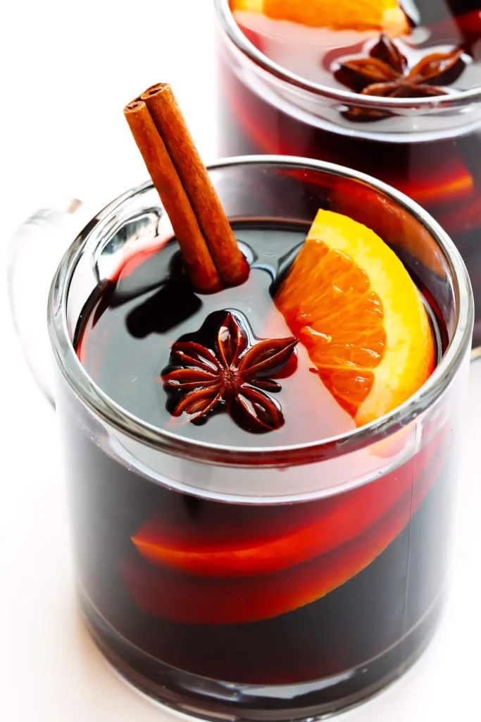 How to Reheat Mulled Wine