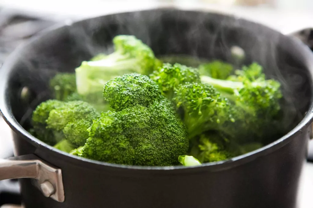 How to Reheat Steamed Broccoli