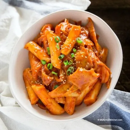 What To Eat With Tteokbokki