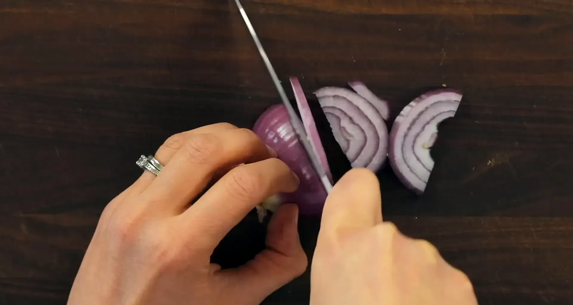Slicing red onion.