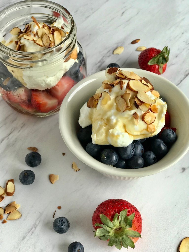 Greek Yogurt Parfait with Almonds and Berries Recipe