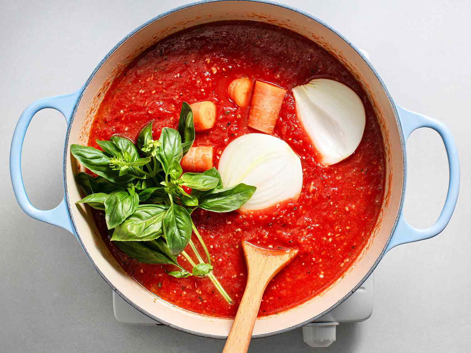 Dutch Oven Rustic Tomato Sauce Recipe