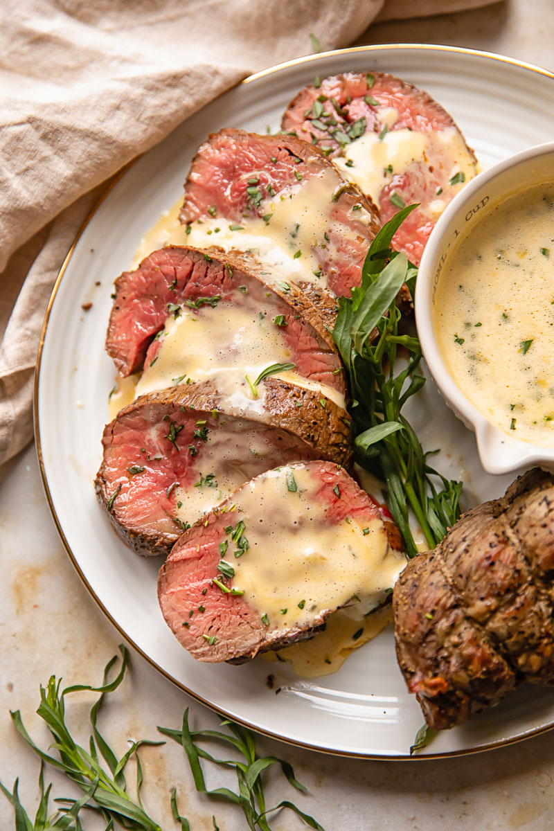 Filet Mignon with B&eacute;arnaise Sauce Recipe