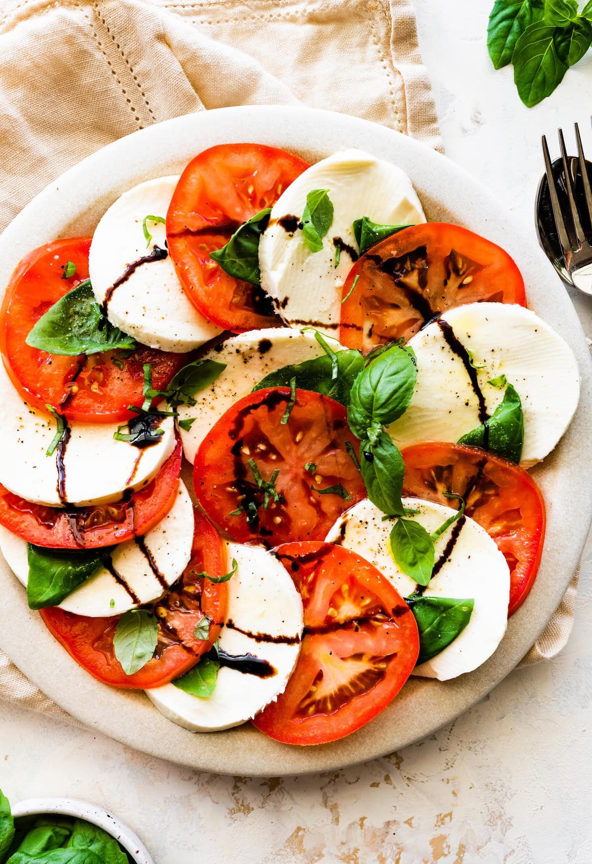Quick Caprese Salad Recipe