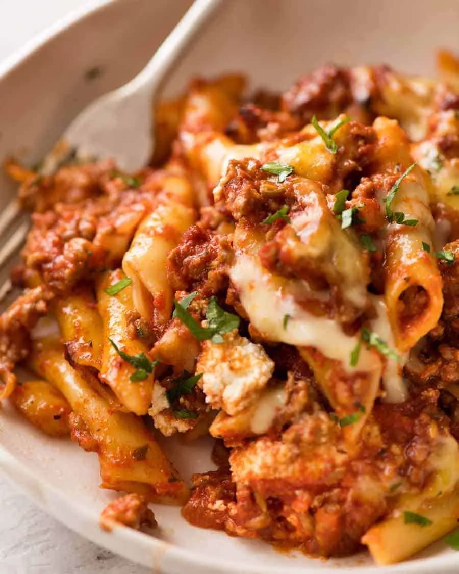 Cheesy Baked Ziti Bolognese