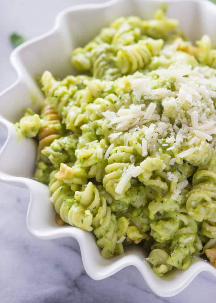 Creamy Avocado Spinach Pasta