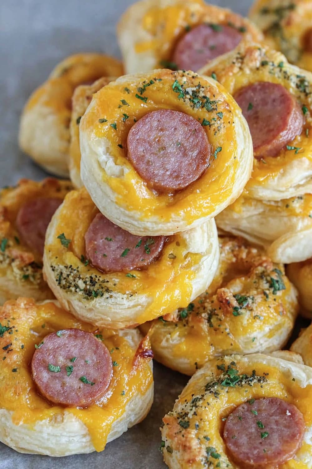 Sausage Rolls With Puff Pastry