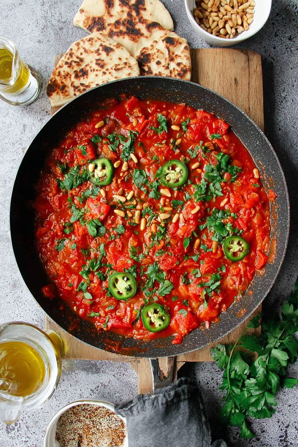 Galayet Bandora (Palestinian Pan Fried Tomatoes)