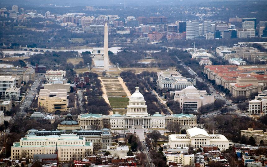 Trump claims Washington's murder rate is higher than Bogotá ...