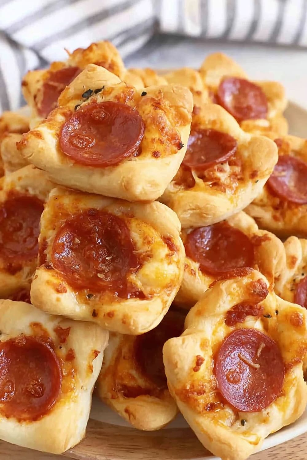 Pepperoni Pizza Dip Bites