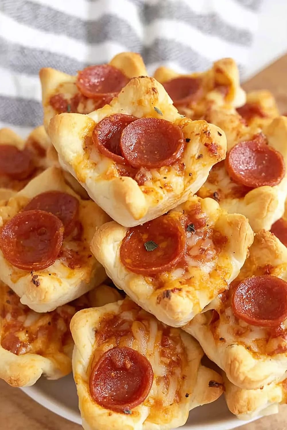 Pepperoni Pizza Dip Bites