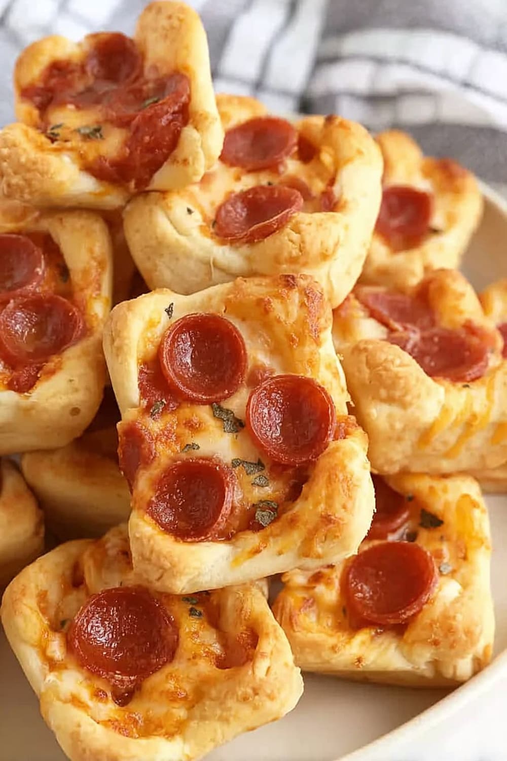 Pepperoni Pizza Dip Bites
