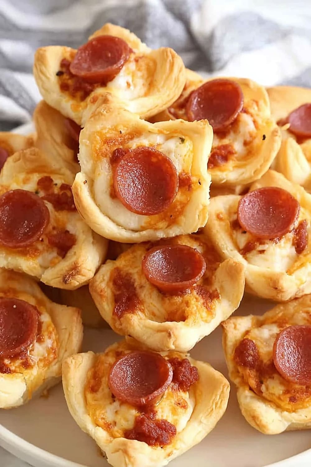 Pepperoni Pizza Dip Bites