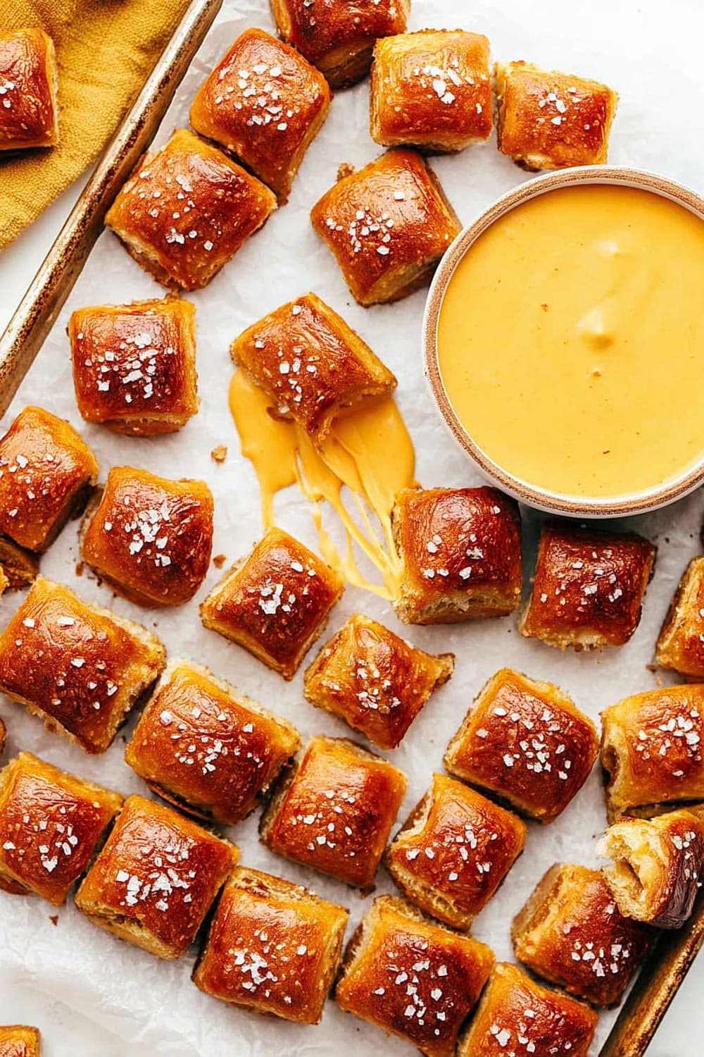 Buttery Soft Pretzel Bites