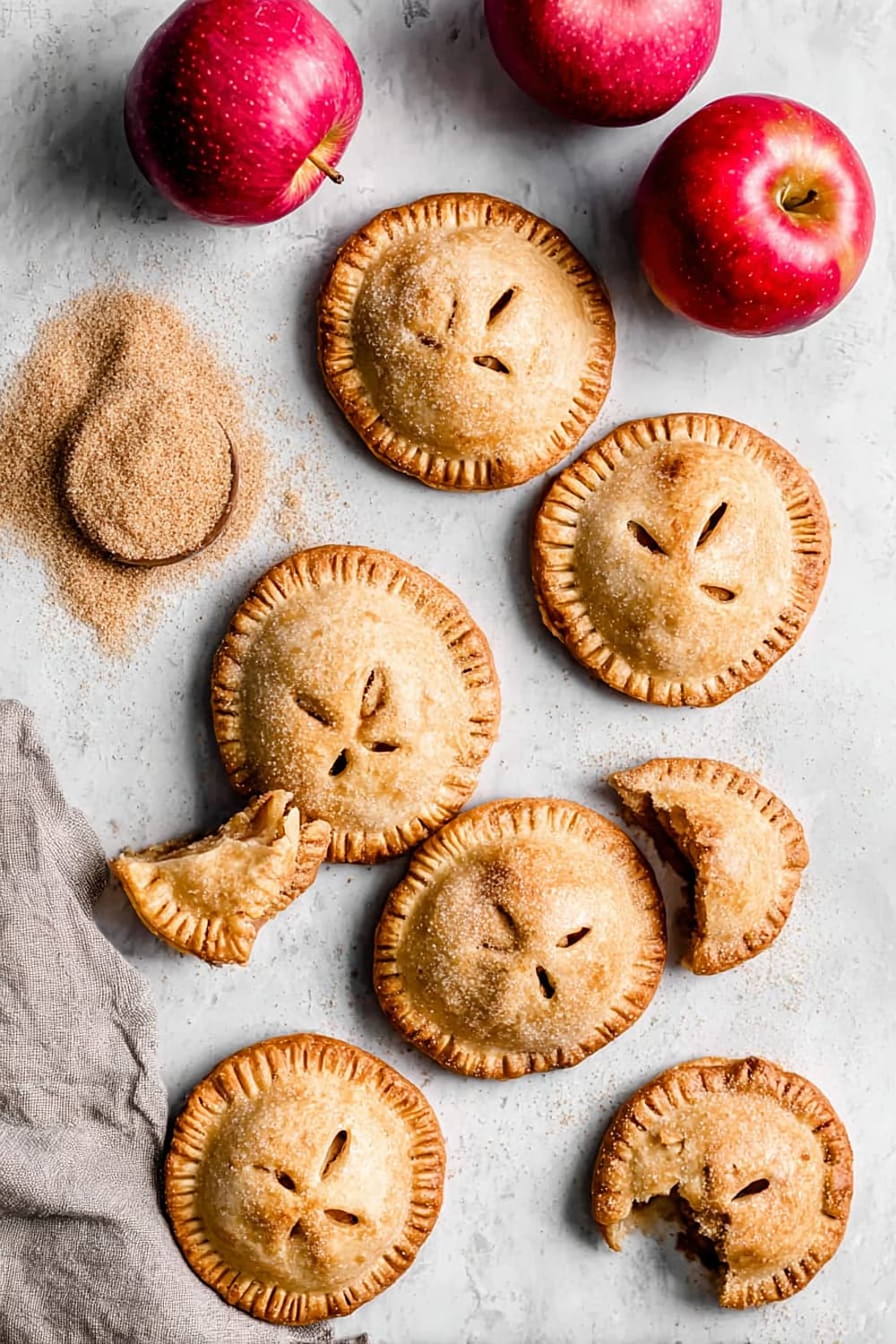 Mini Apple Pies (Apple Hand Pies)