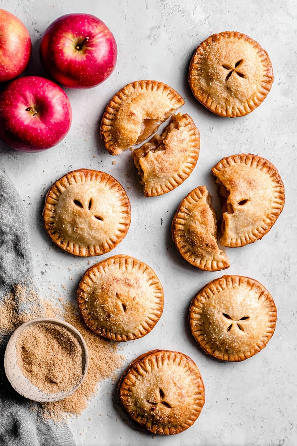 Mini Apple Pies (Apple Hand Pies)