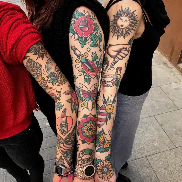 Traditional Americana sleeve that reads from across the street