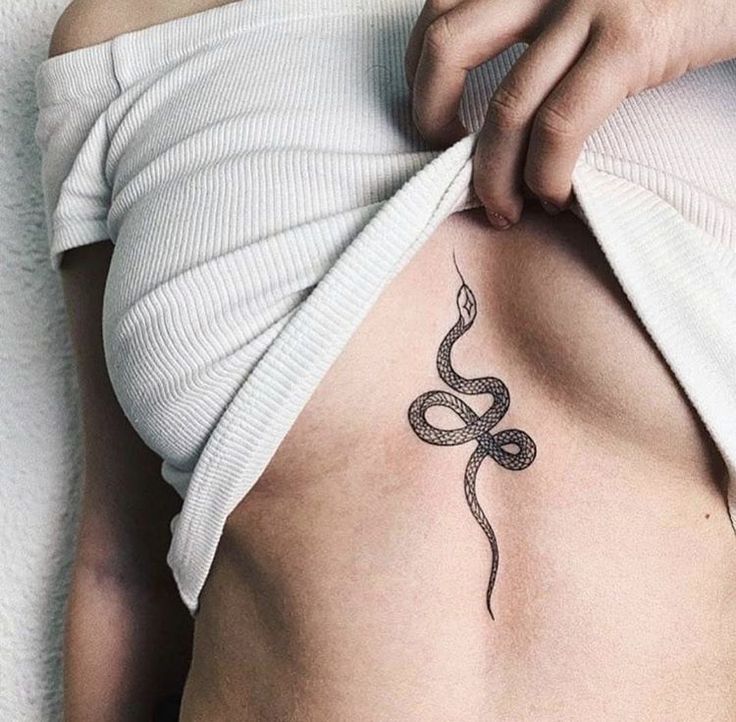 A sternum snake that feels like armor