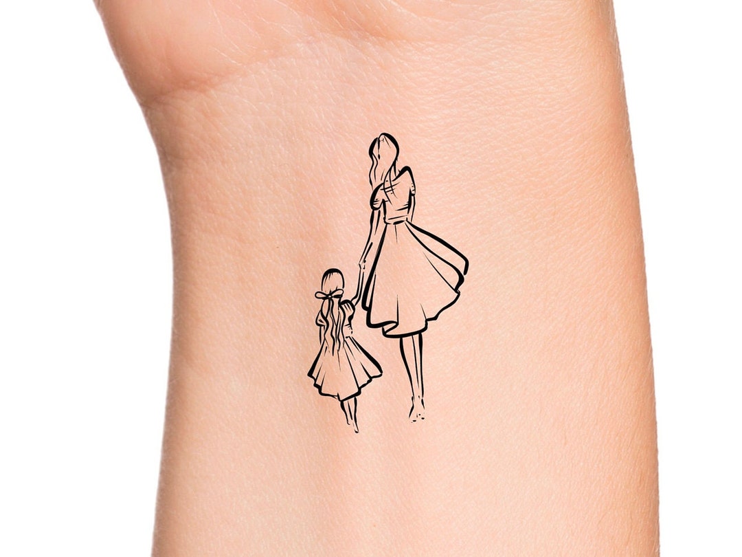 A mother and daughter outline that&rsquo;s pure warmth