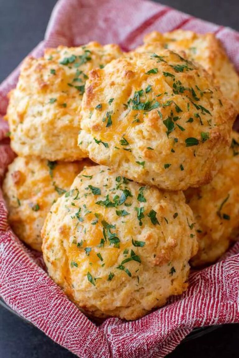 Cheddar Bay Biscuits